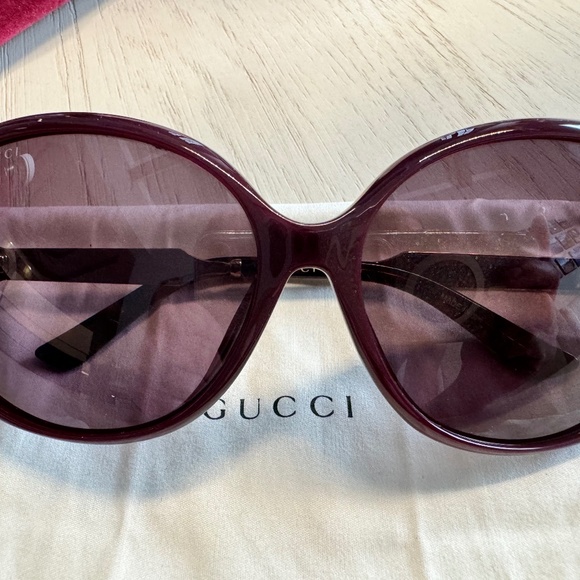 Gucci Mauve Sunglasses - Picture 6 of 6